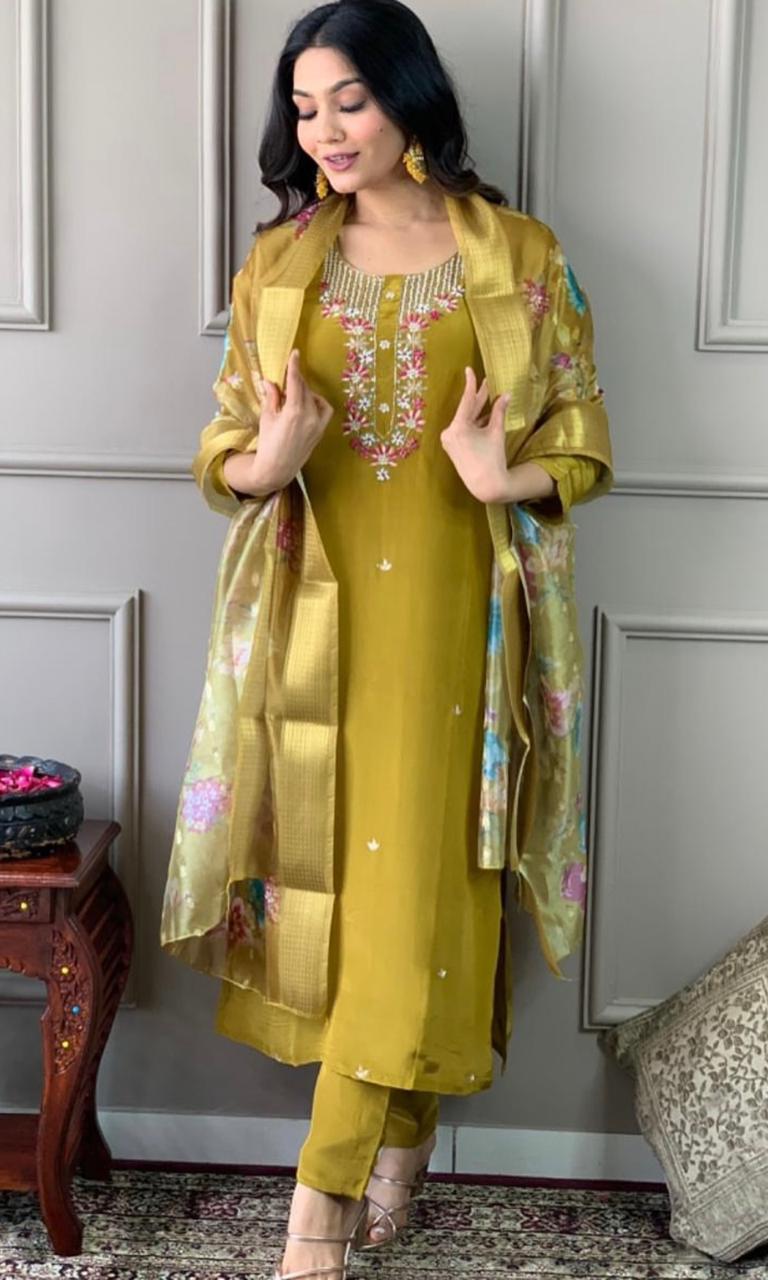 ARTY WEAR TOP AND PANT WITH FANCY DUPPATA