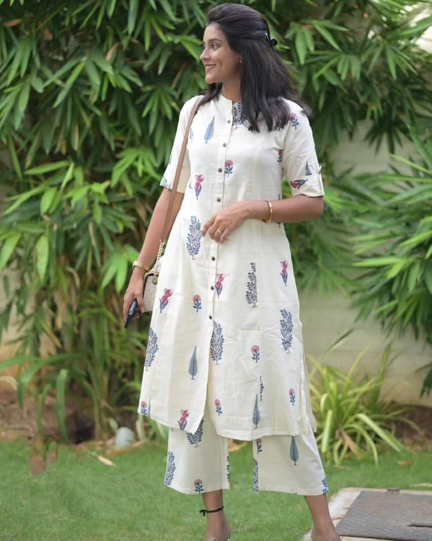 Co-erd set in Aline pattern paried with Ankle length pant